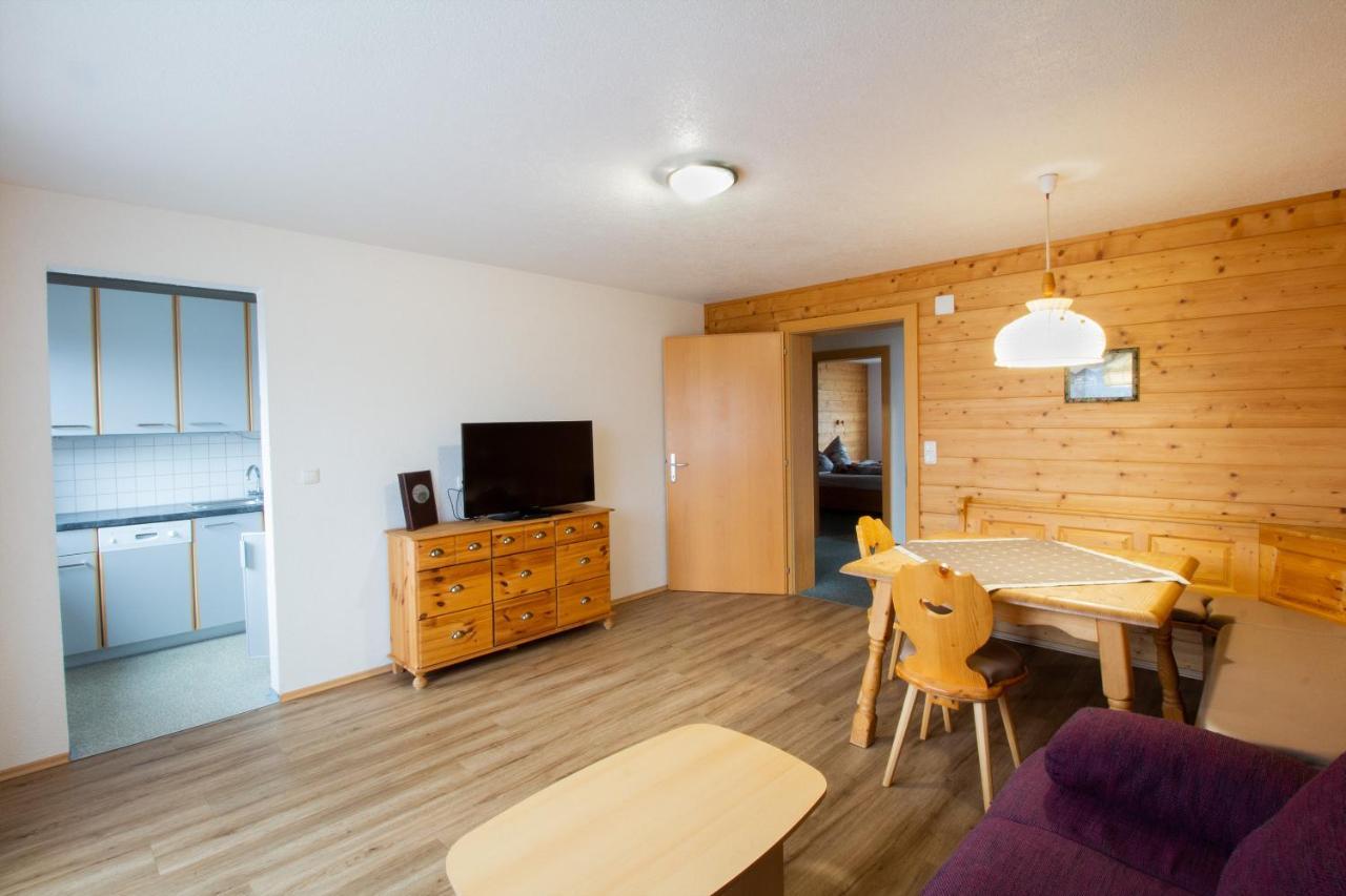 Appartementhaus Untere Tanne Lermoos Exteriör bild