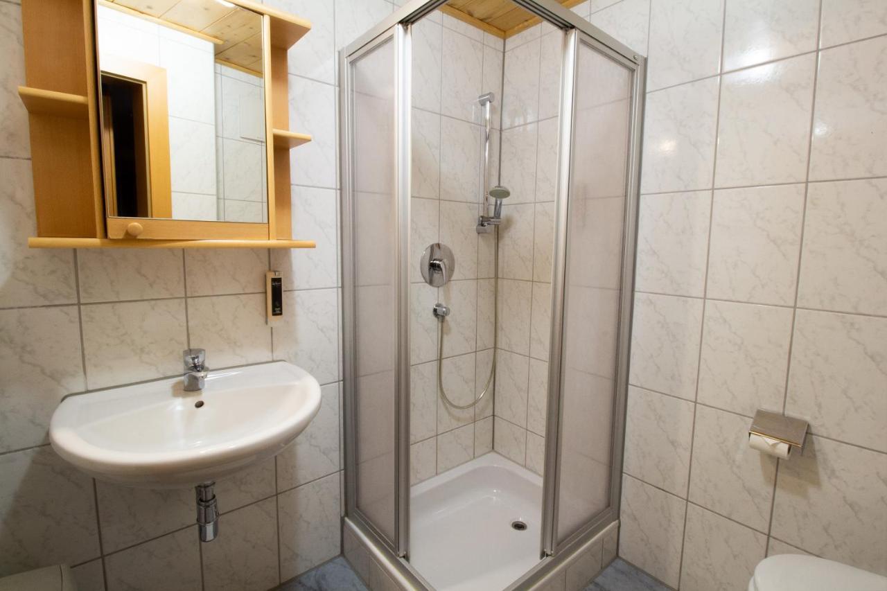 Appartementhaus Untere Tanne Lermoos Exteriör bild