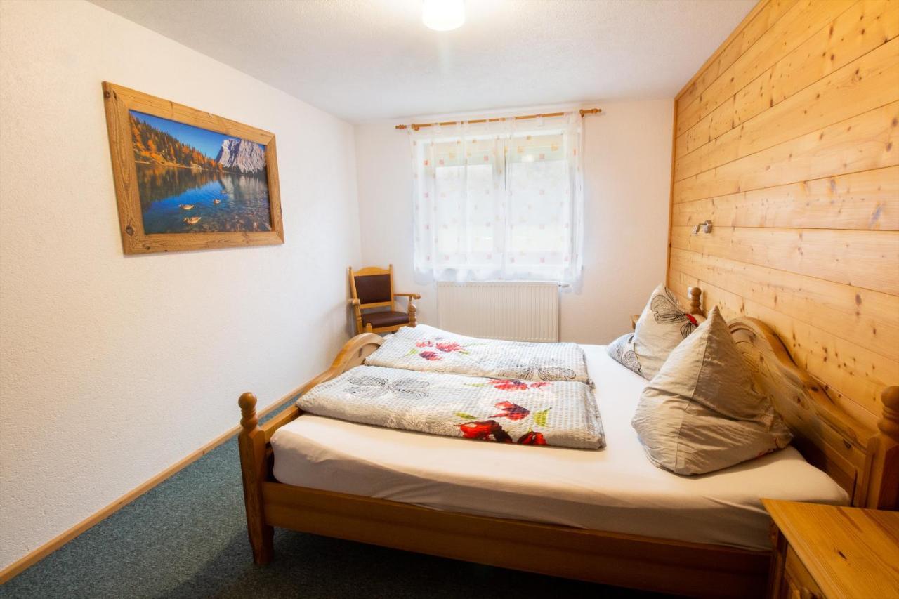 Appartementhaus Untere Tanne Lermoos Exteriör bild