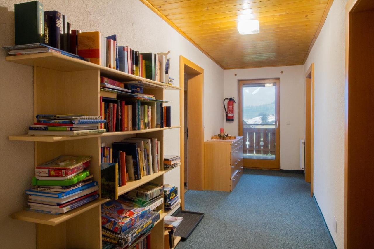 Appartementhaus Untere Tanne Lermoos Exteriör bild