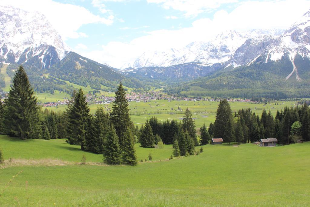 Appartementhaus Untere Tanne Lermoos Exteriör bild