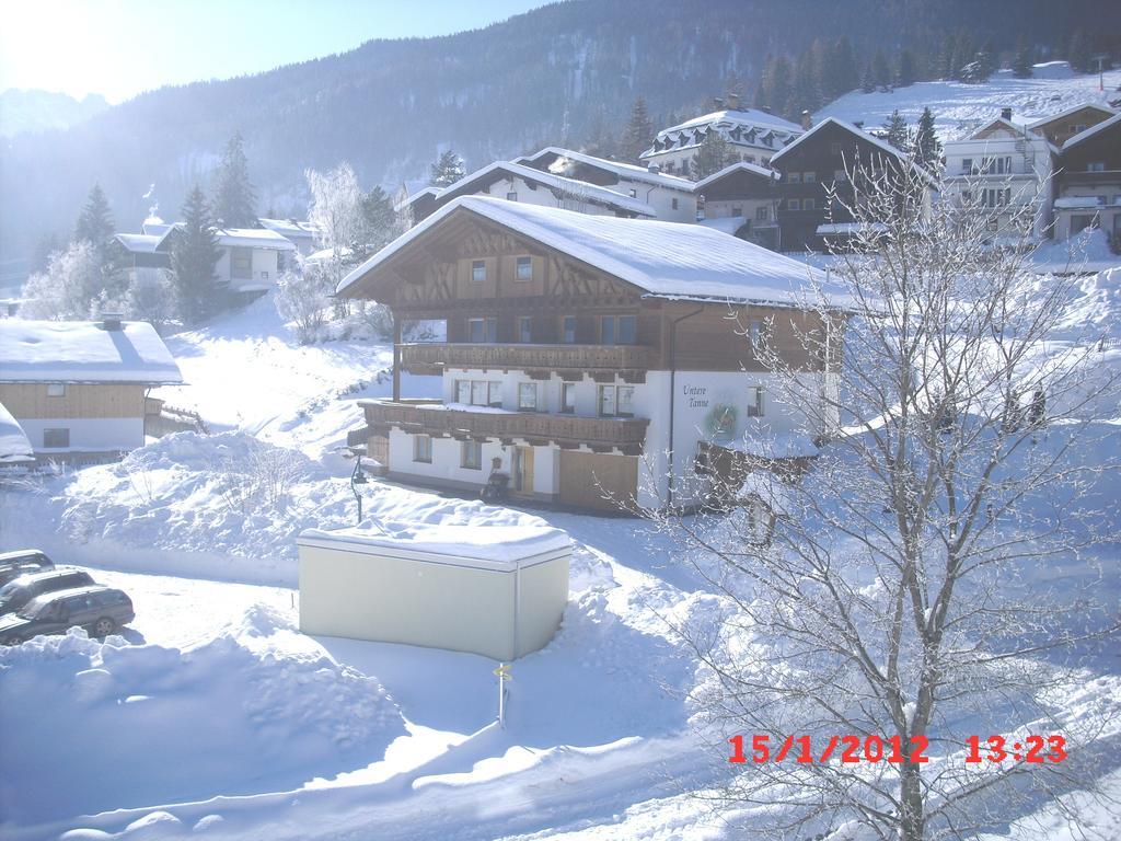 Appartementhaus Untere Tanne Lermoos Exteriör bild