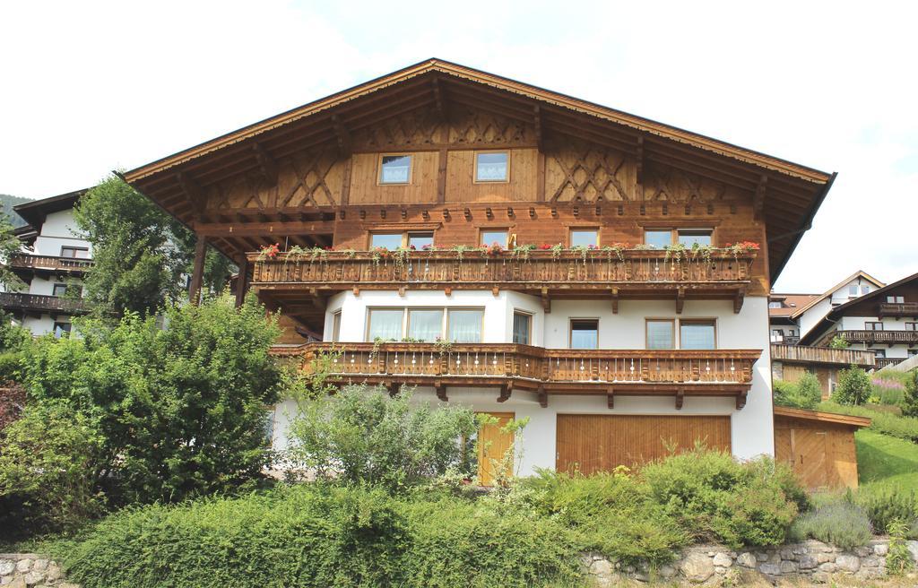 Appartementhaus Untere Tanne Lermoos Exteriör bild